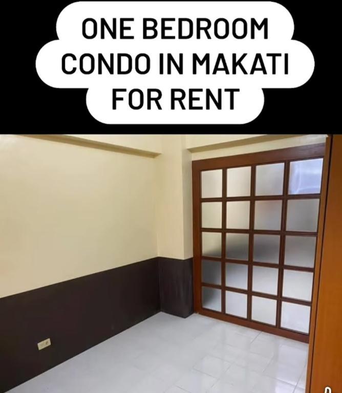 ONE BEDROOM Condo with Balcony facing SM hypermarket in Makati in Pansol - Image 9