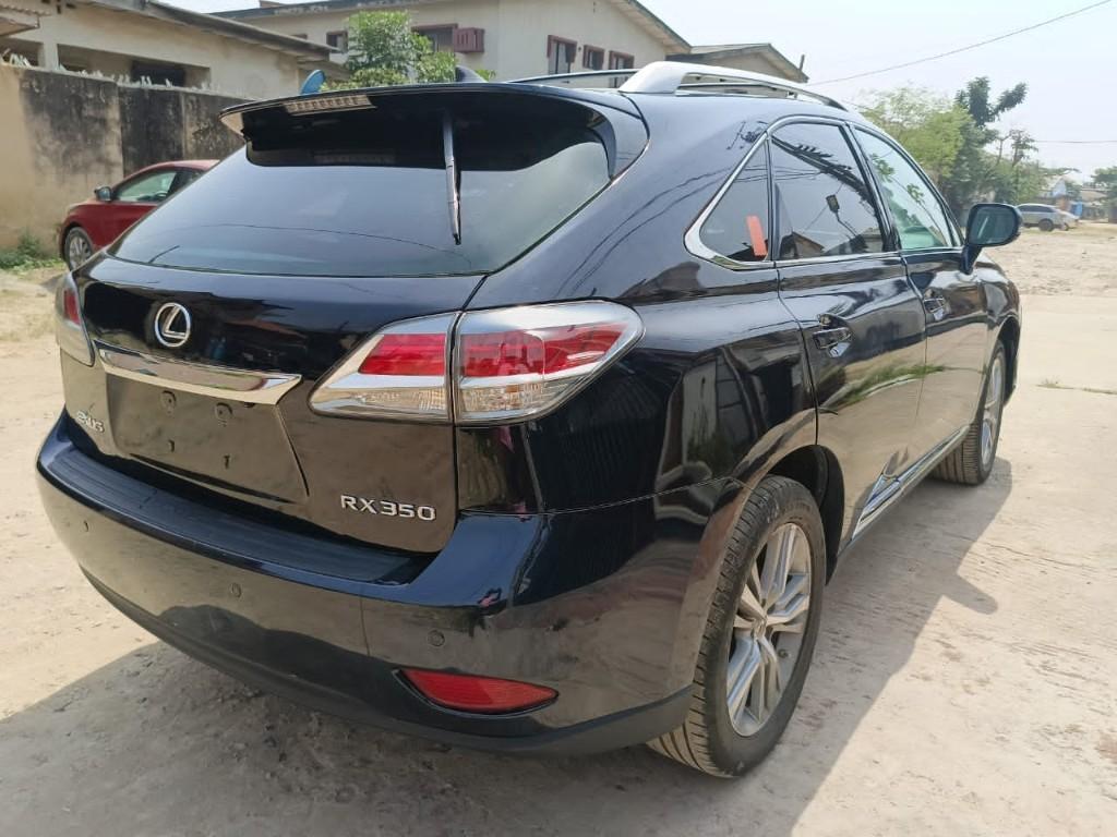 Lexus Rx 350 2015 Model For Sale Option Call Me 07071885554 in Nigeria - Image 6
