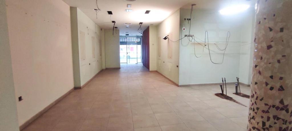 Alquiler de Local comercial en Elche en Elx - Imagen 1