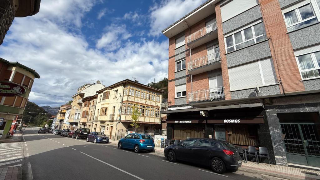Venta de Piso en Aller en Sama - Imagen 1