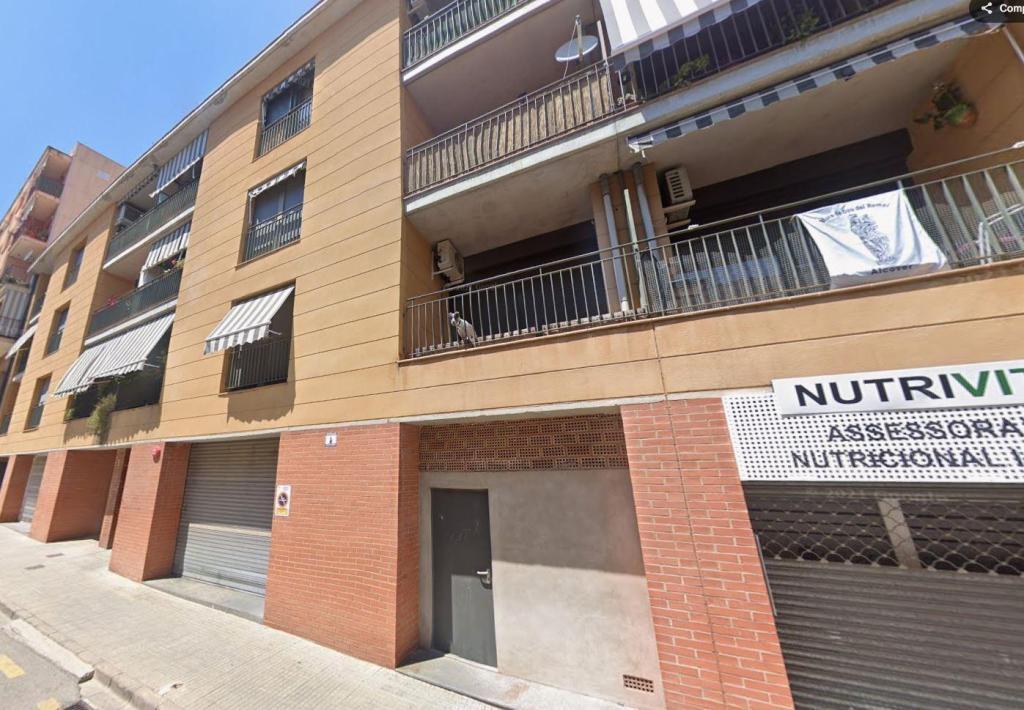 Oportunidad de Inversión ? Inmueble Sin Posesión en Valls - Imagen 1