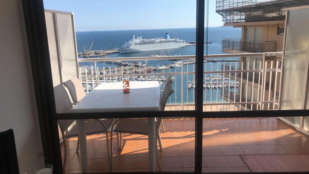 PRECIOSO APARTAMENTO EN PALAMOS CON VISTAS AL MAR en Palafrugell - Imagen 1