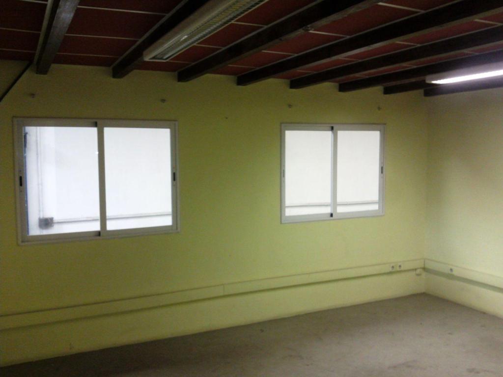 Venta de nave en Raos en Santander - Imagen 1