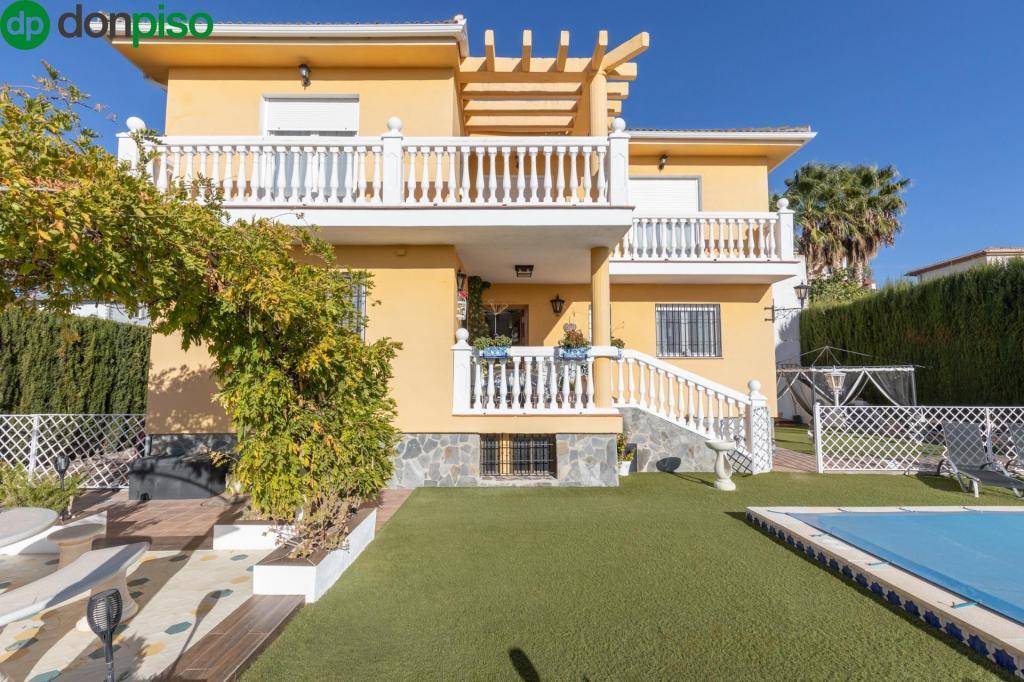 ¡MAGNIFICO CHALET INDEPENDIENTE CON CALIDADES ESPECTACULARES … en Armilla - Imagen 1