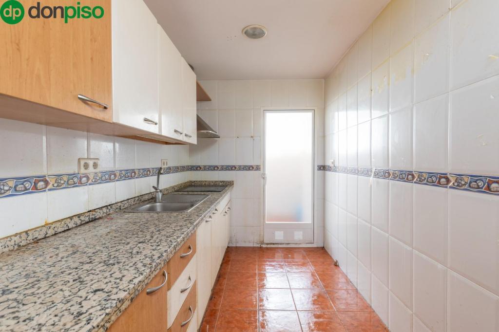 CALLE ALMUÑECAR - ZAIDIN en Armilla - Imagen 1