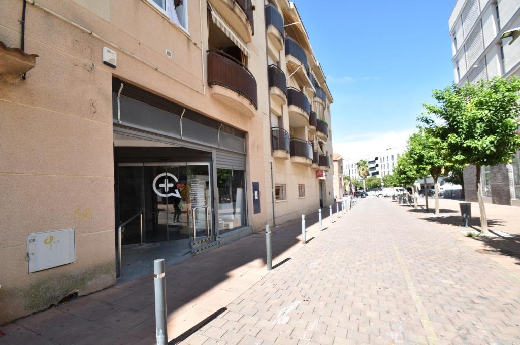Venta de Local en Sant Pere de Ribes en Vilanova i la Geltrú - Imagen 1