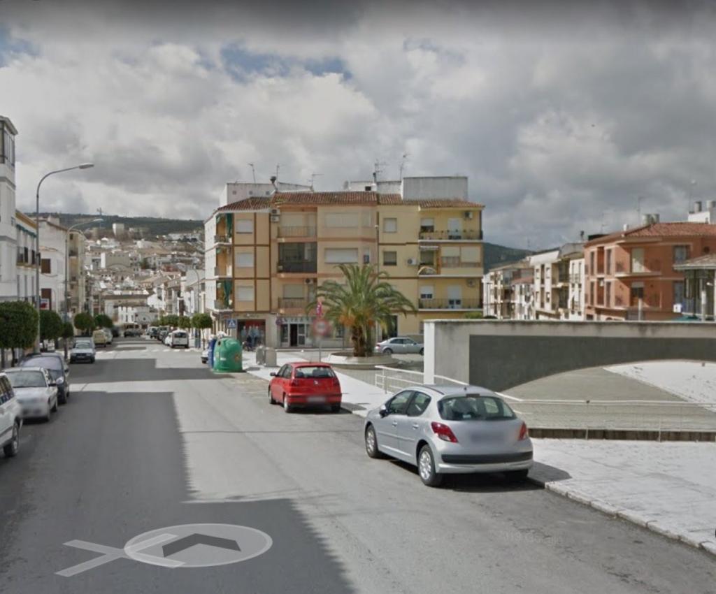 Venta de Local en Baena en Cabra - Imagen 1