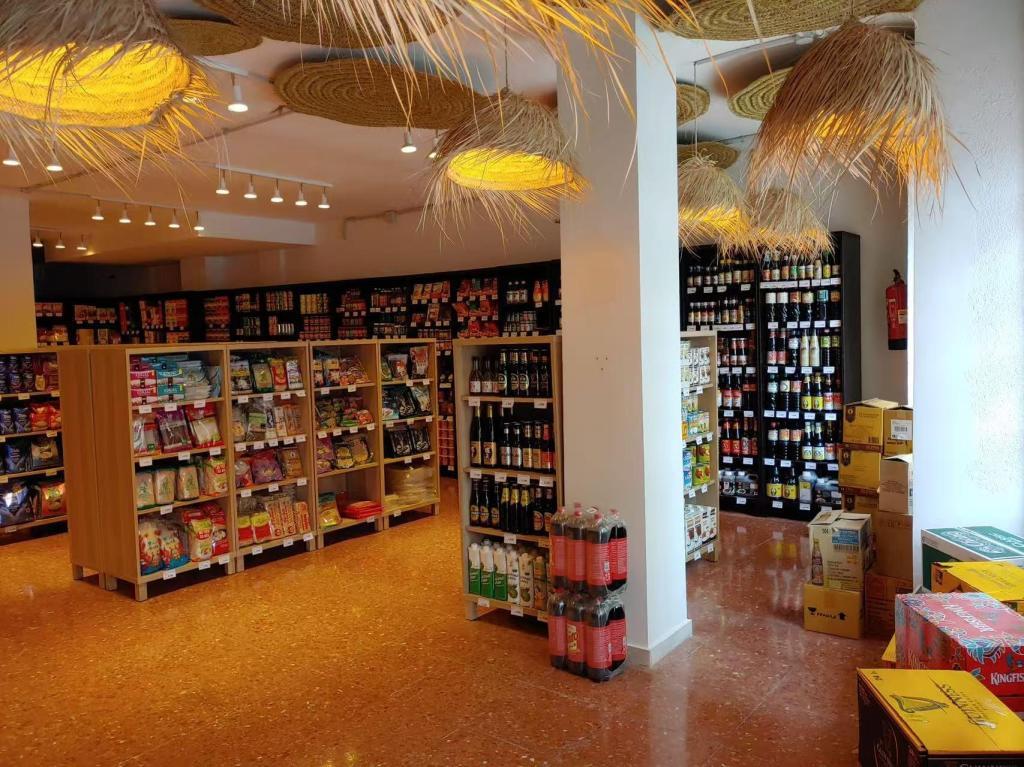 Alquiler de Local en Terrassa en Eivissa - Imagen 1