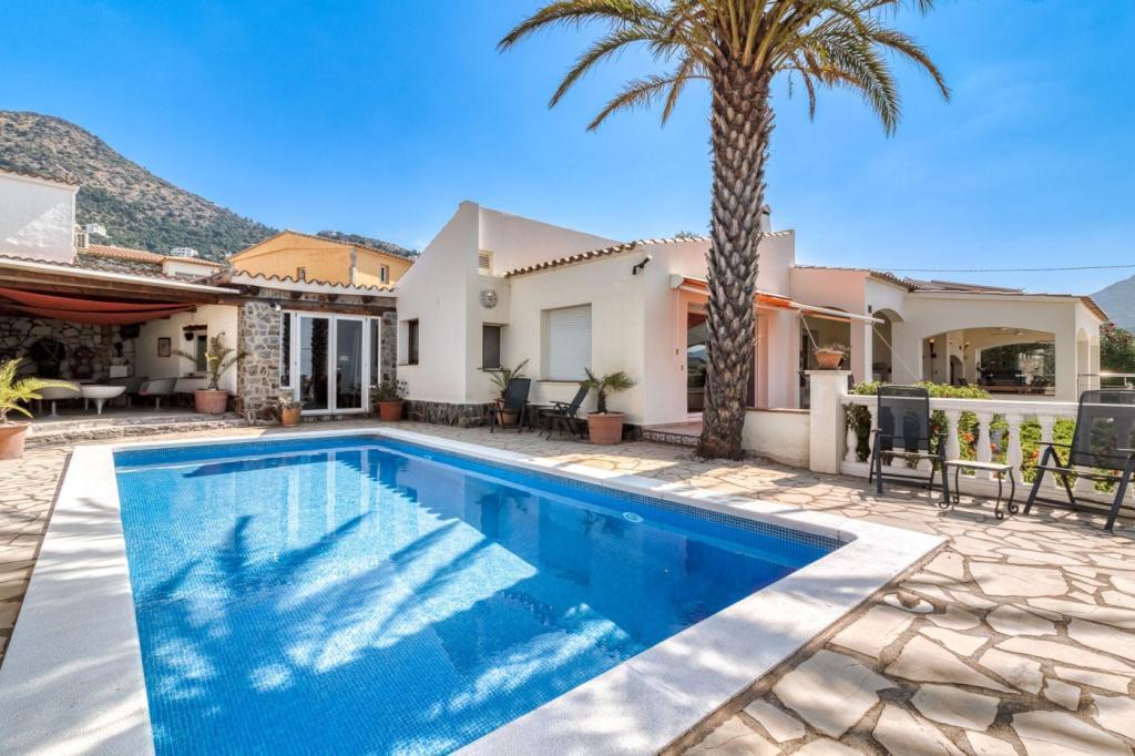 Venta de Casa en Roses en Figueras - Imagen 1