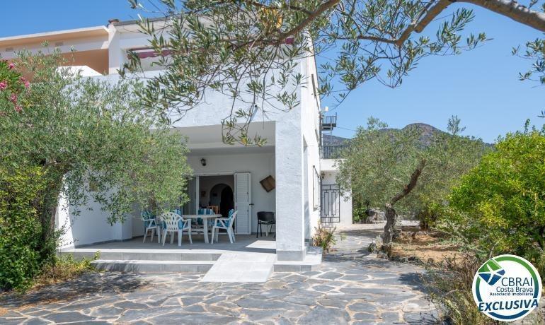 Venta de Casa en Roses en Figueras - Imagen 1