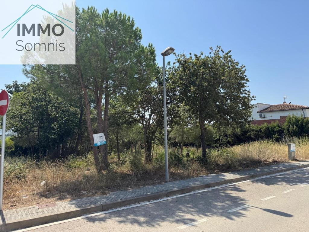 Venta de Terreno en Roses en Figueras - Imagen 1
