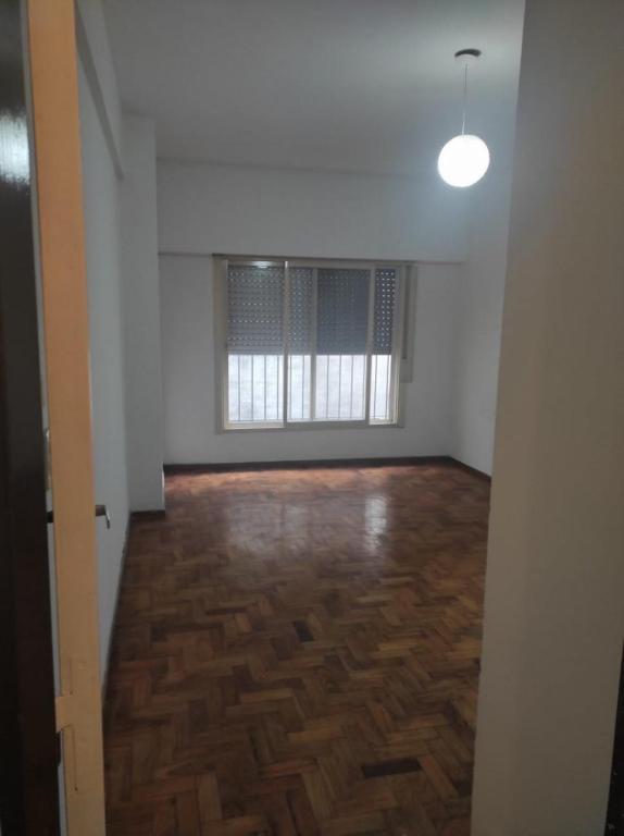 DEPTO 2 AMB en Inmomap en Hurlingham - Imagen 1