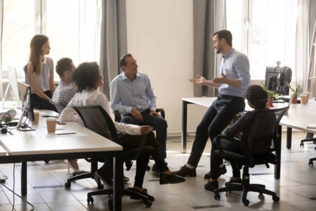 Coaching for Managers Unlocking Team Potential and Driving Perf in India - Image 1