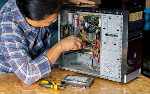 Computer Maintenance Service | Jalaram Computer in Sarkhej - Image 1