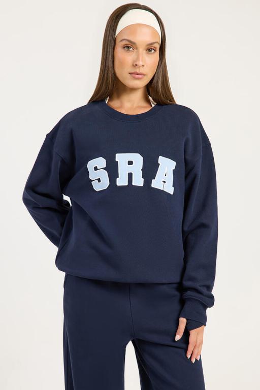Stylerunner Athletic Sweatshirt Midnight in Mount Maunganui - Image 1