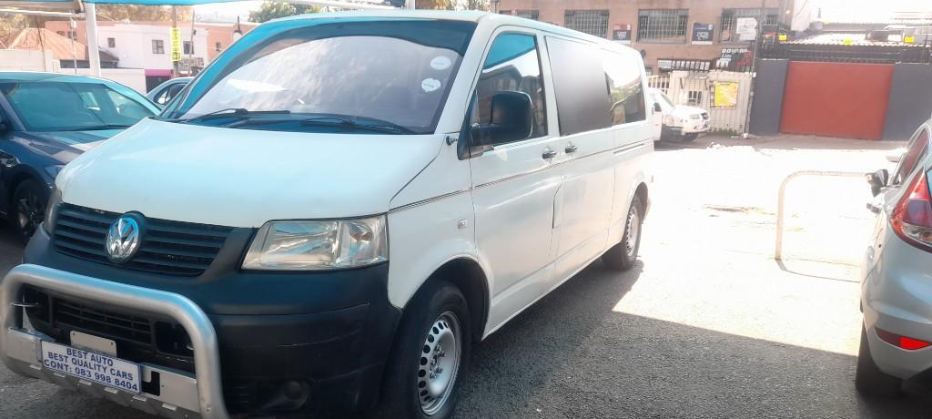 2009 VW Transporter 2.0 Engine Capacity Panel Van Diesel in Bedfordview - Image 5