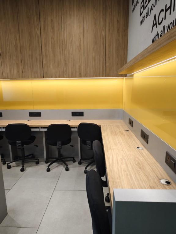 Furnished Commercial Office Space For Rent in India - Image 8
