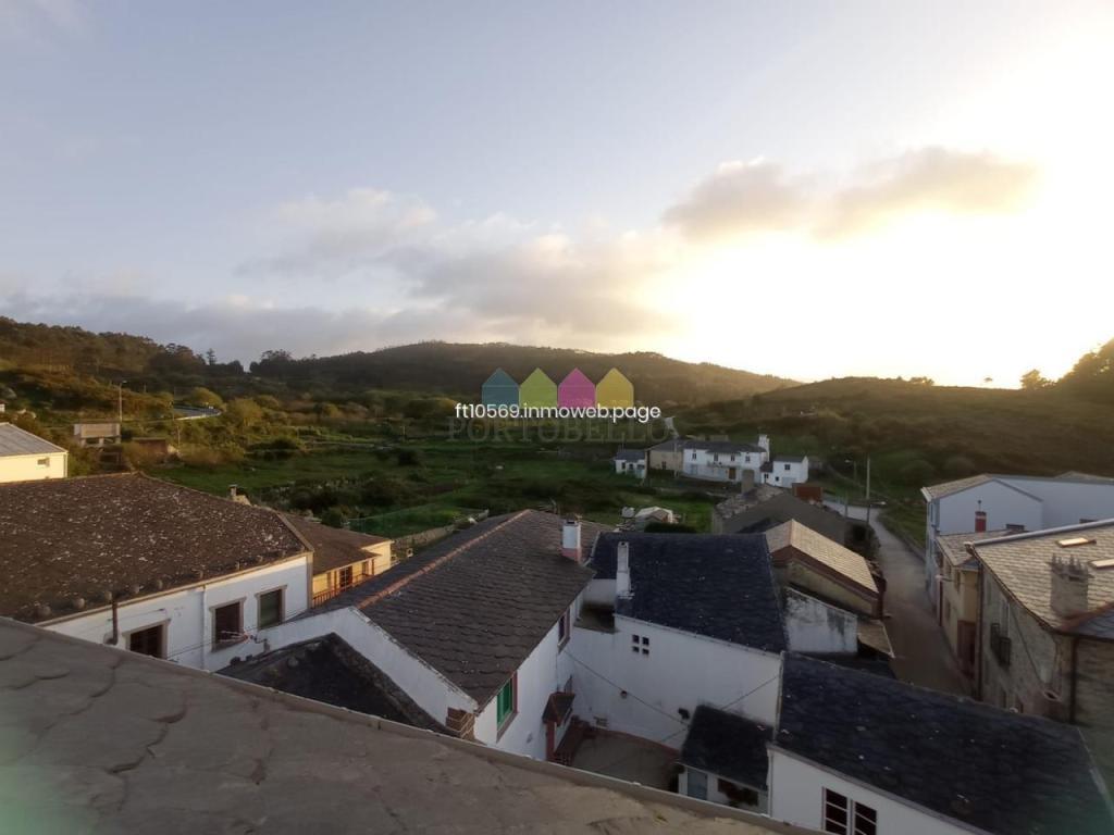 CASA EN RIAS ALTAS, BARES en Narón - Imagen 1