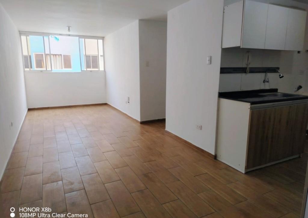 VENDO DPTO PRADERAS COMAS PISO 13 CERCA MALL COMAS en Perú - Imagen 3