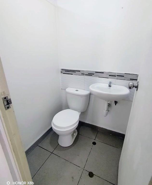 VENDO DPTO PRADERAS COMAS PISO 13 CERCA MALL COMAS en Perú - Imagen 7