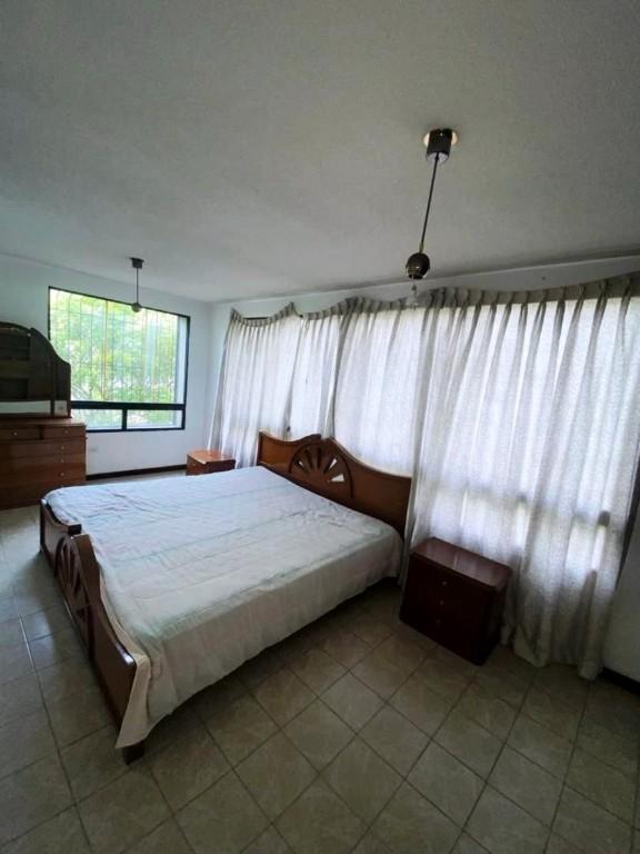 APARTAMENTO - EL PARAÍSO - 187 Mts2 en Venezuela - Imagen 12