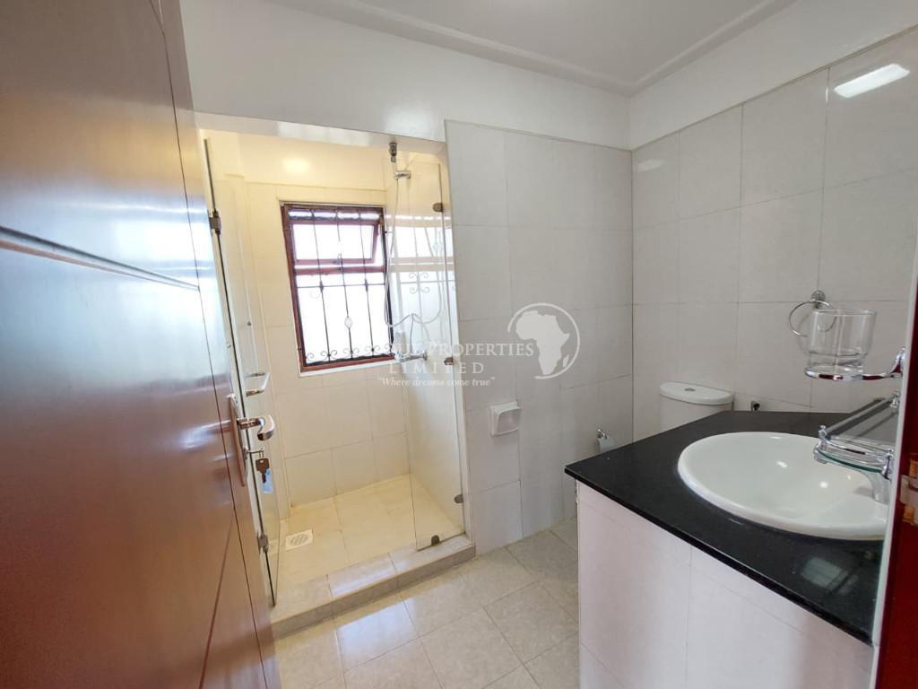 5 Bedroom All Ensuite Home+2DSQs For Rent In Runda in Kenya - Image 17