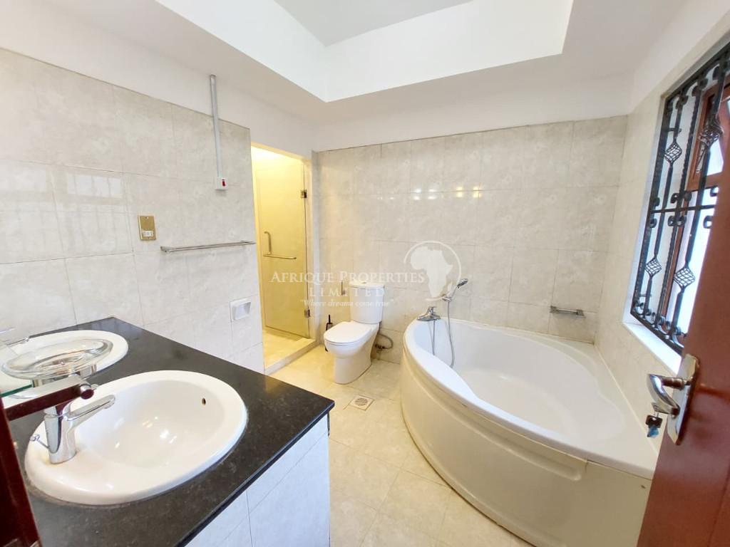 5 Bedroom All Ensuite Home+2DSQs For Rent In Runda in Kenya - Image 16