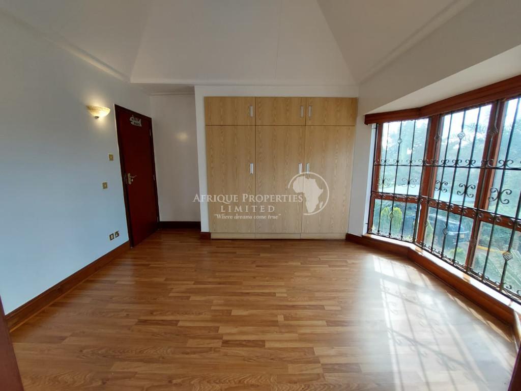 5 Bedroom All Ensuite Home+2DSQs For Rent In Runda in Kenya - Image 13