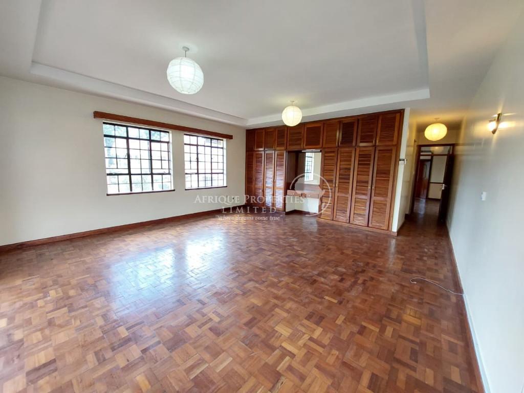 5 Bedroom All Ensuite+2DSQs House For Rent In Runda in Nairobi - Image 11