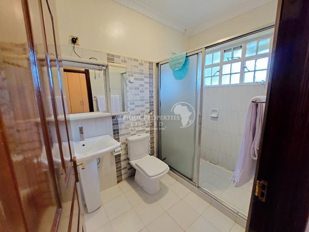 3 Bedroom Fully Furnished Guest Wing For Rent In Runda in Kenya - Image 11