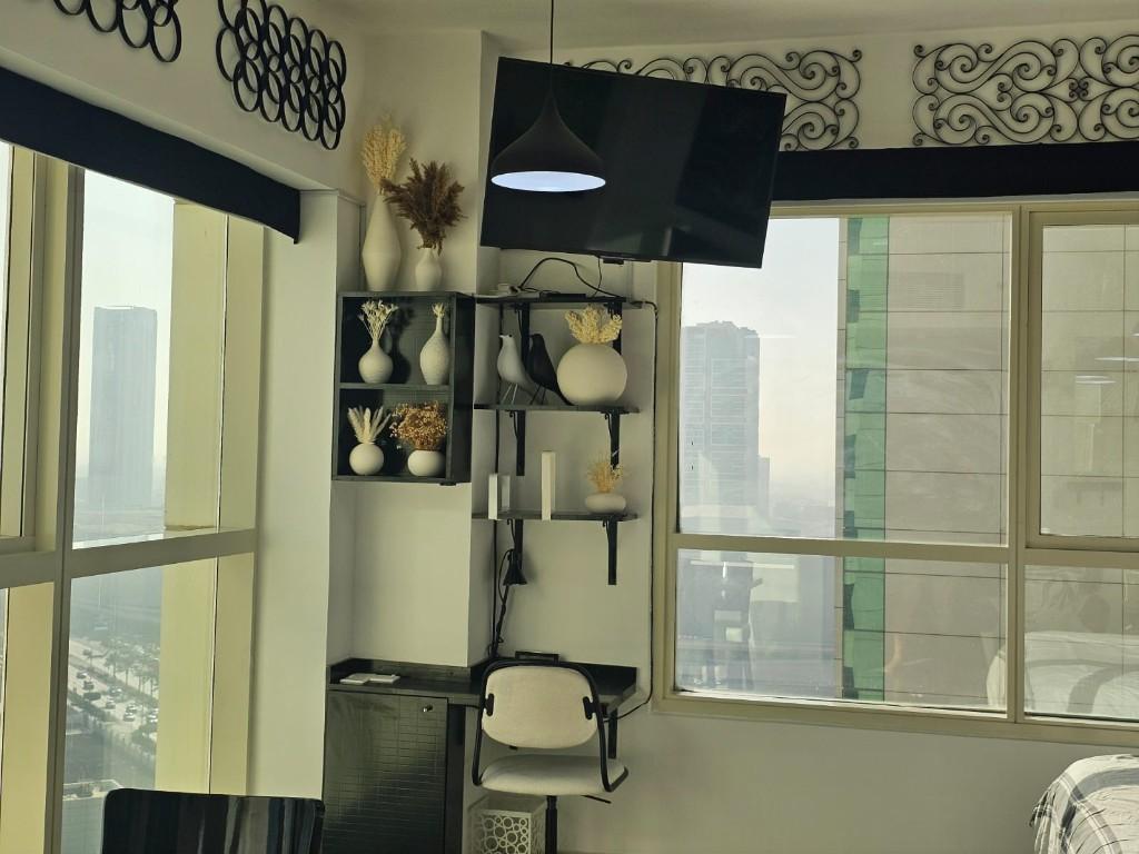 Studio Furnished I Vacant I For Rent in United Arab Emirates - Image 3
