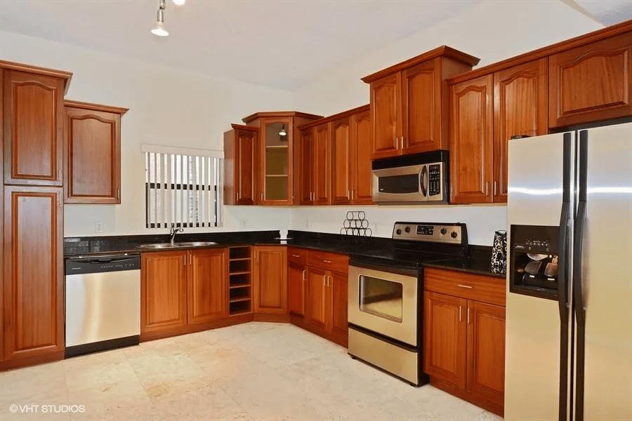 FOR RENT — Spacious 3BR/2BA Home | West Palm Beach, FL in West Palm Beach - Image 4