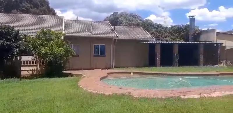 House 1894-ref-6926 for Rent in Elspark, Germiston in Benoni - Image 1
