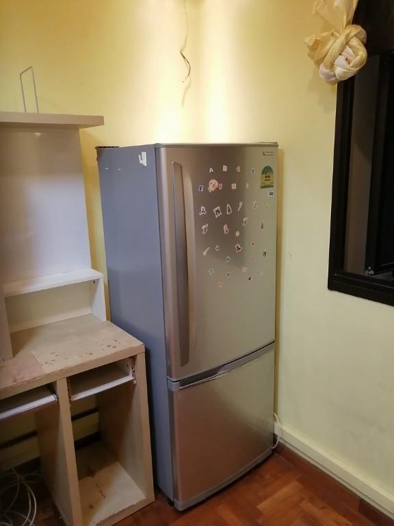 BEDROOM BESIDE TIONG BAHRU MRT STATION FOR RENT in Hougang - Image 6