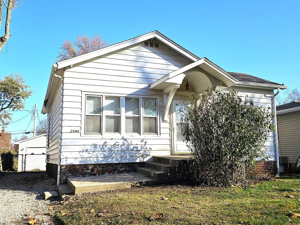 House for Rent in Springfield, Illinois, Ref# 202112954 in Springfield - Image 1