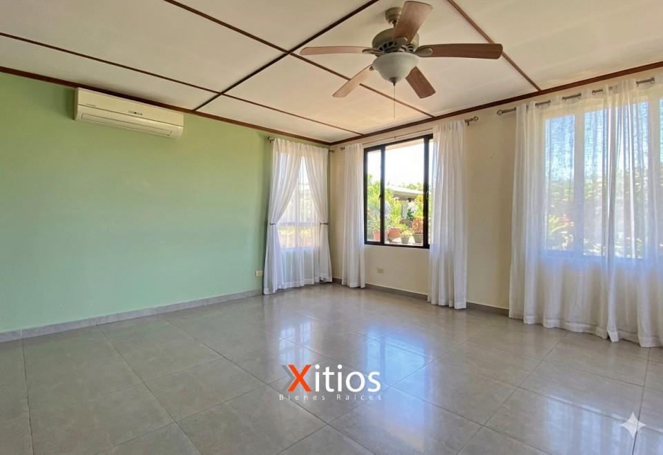 Venta de Casa en Cumbres de Cuscatlan SRA en Rosario de Mora - Imagen 6