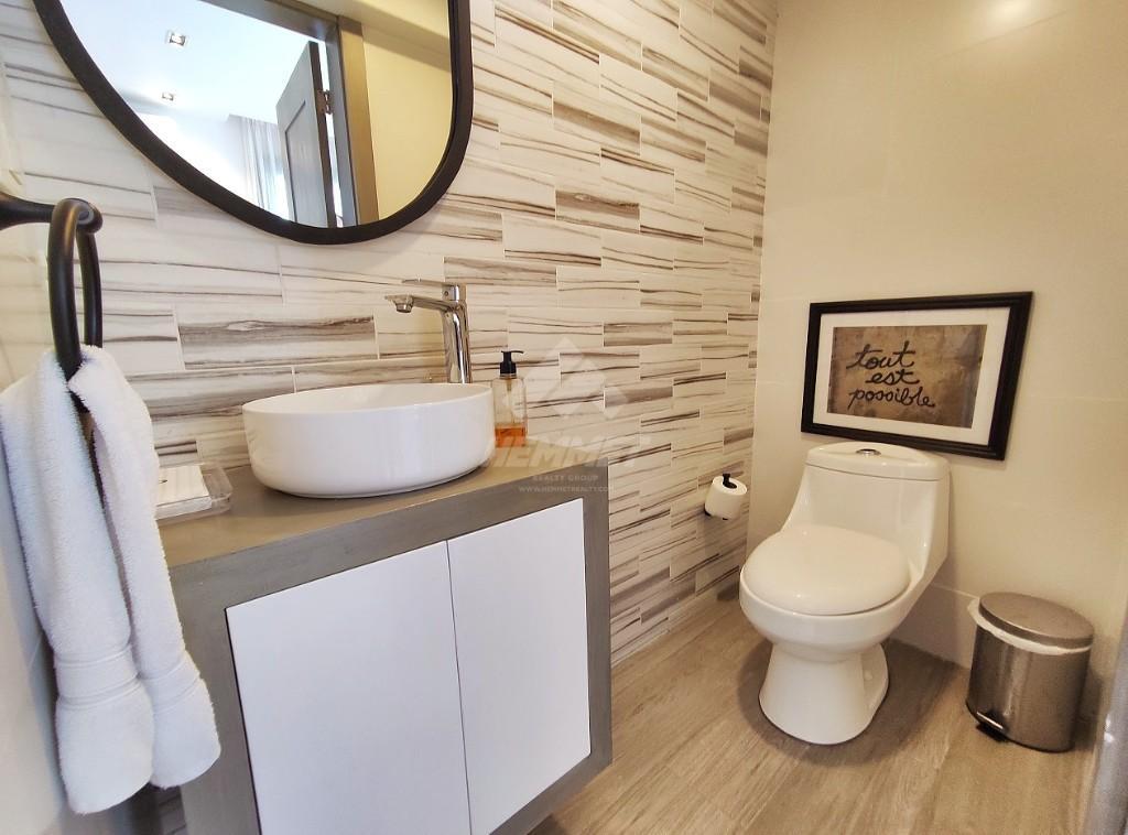 ESTUDIO LINEA BLANCA Y ROOFTOP CON GIMNASIO AREA MONUMENTAL en Santiago - Imagen 5