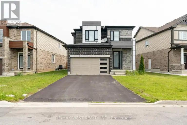 301 FREURE DRIVE in Kitchener - Image 1