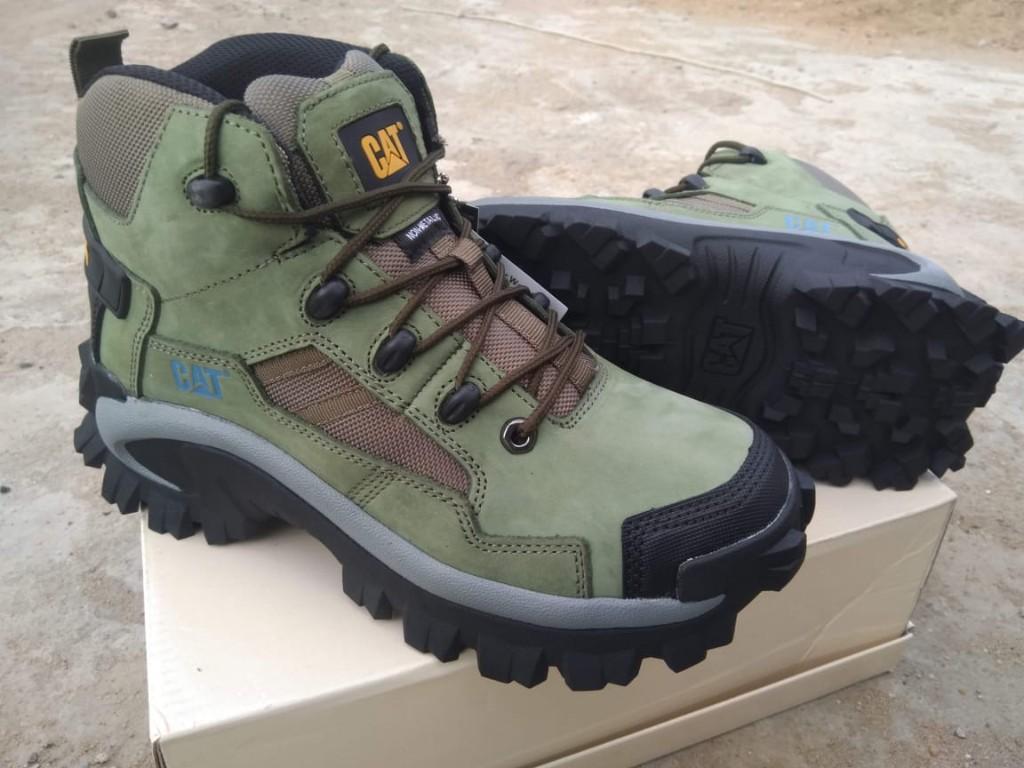 Men Outdoor boots Caterpillar Outdoor boots in Kenya - Image 1