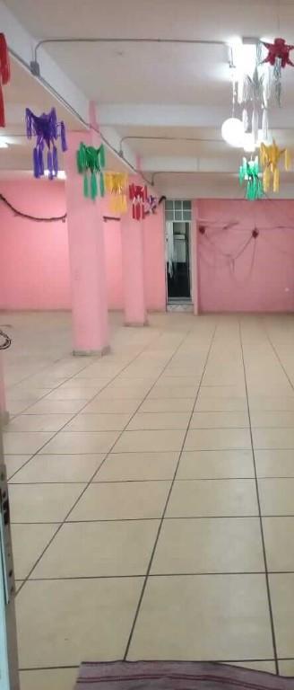 LOCAL RENTA ERMITA METRO UAMI en Iztapalapa - Imagen 2