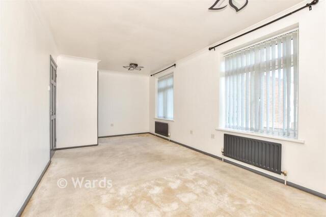 Clements Road, Ramsgate, 3 Bedroom Semi-detached in Margate - Image 1