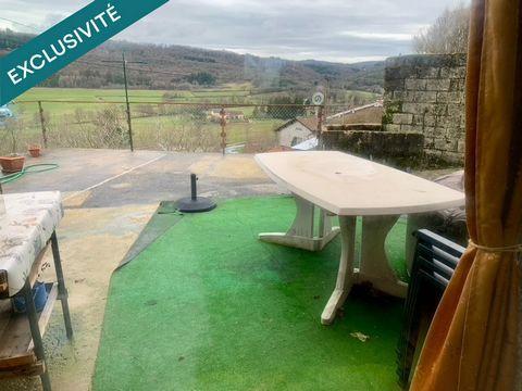 MAISON A RENOVER à Oyonnax - Photo 1