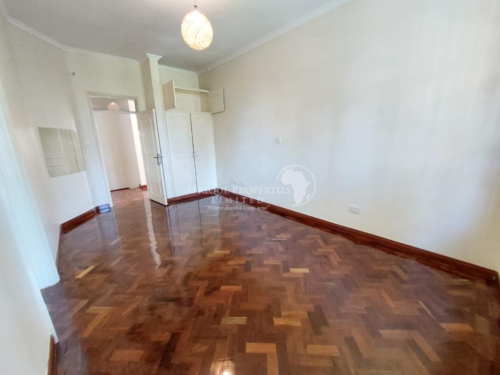 5 Bedroom All Ensuite House+GuestWing For Rent In Runda in Kenya - Image 8