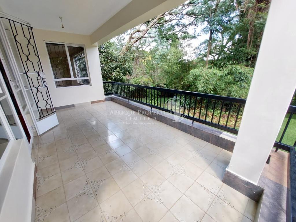 4 Bedroom Spacious House+Guest Wing For Rent In Runda in Nairobi - Image 13