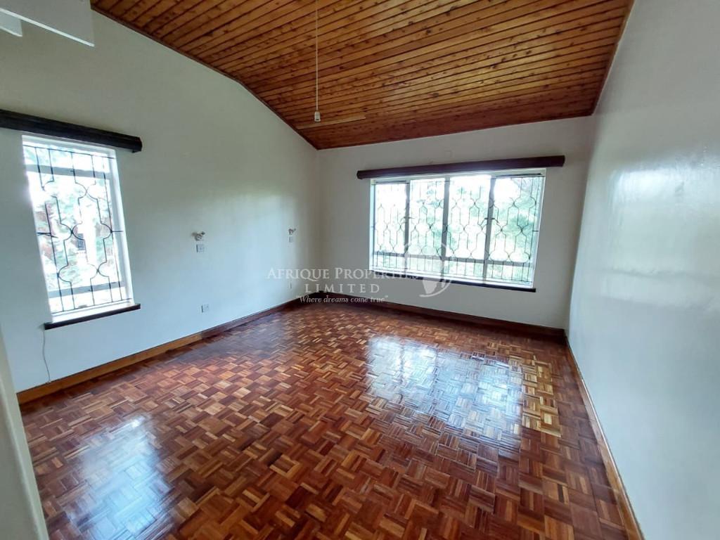 4 Bedroom Spacious House+Guest Wing For Rent In Runda in Nairobi - Image 8