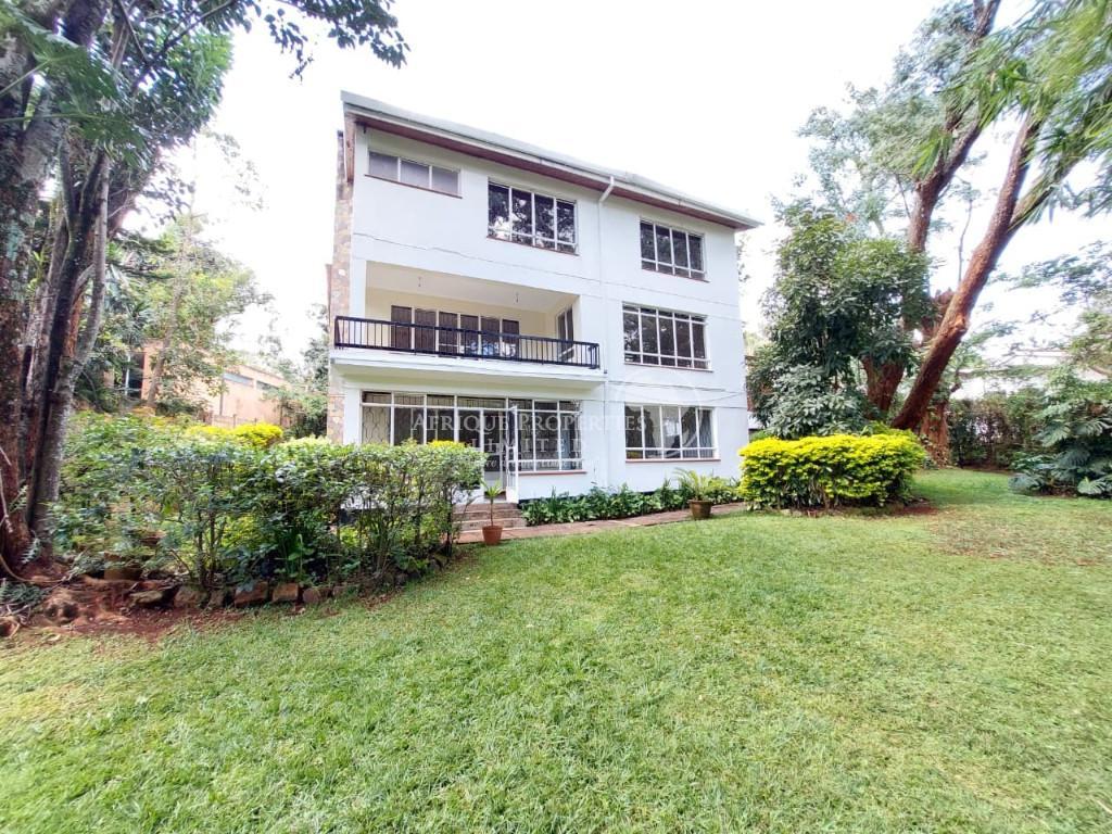 4 Bedroom Spacious House+Guest Wing For Rent In Runda in Nairobi - Image 1