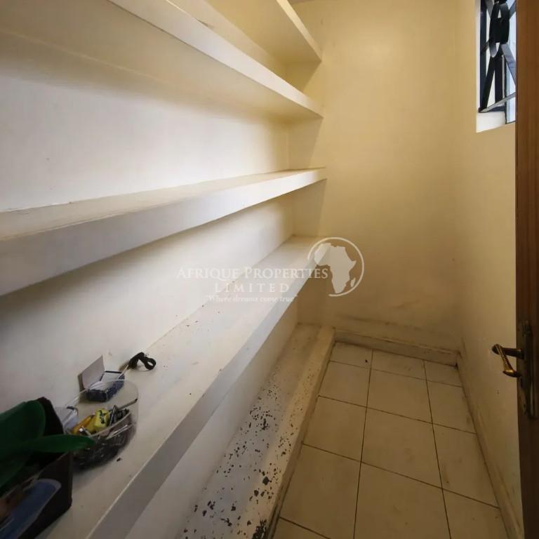 4 Bedroom Townhouse+DSQ For Rent In Lavington, Nairobi in Kenya - Image 10