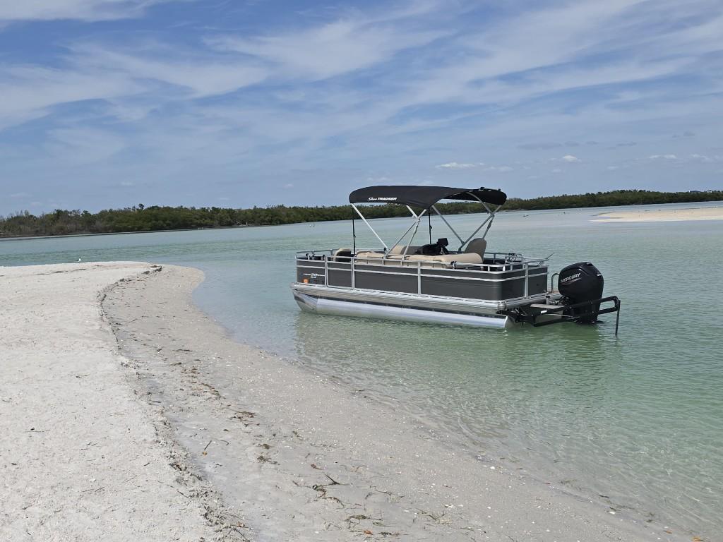 Sunchasers Pontoon Rentals in Pinellas Park - Image 4