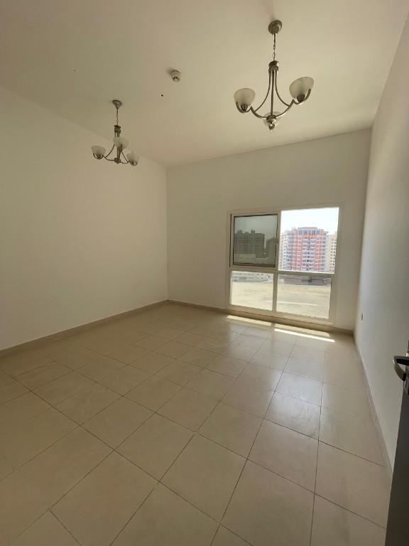 Well Maintained |Spacious Family Building |Prime Location in United Arab Emirates - Image 6