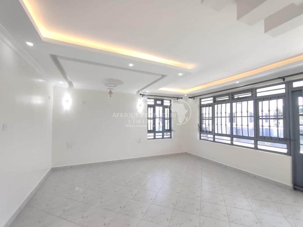 5 Bedroom All Ensuite+DSq For Sale In Ruiru Mugutha in Kenya - Image 9
